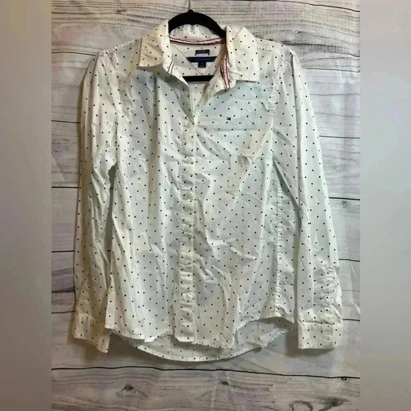 Tommy Hilfiger relaxed fit button down top - Picture 1 of 5